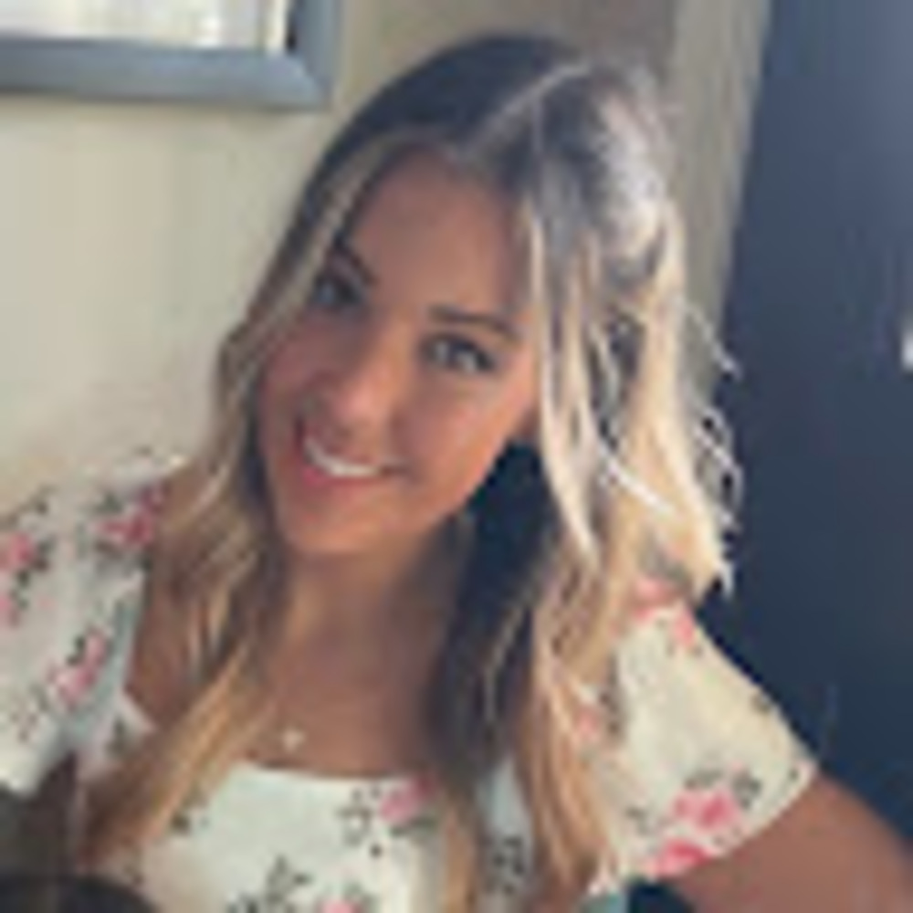 Meet your Posher, Lauren